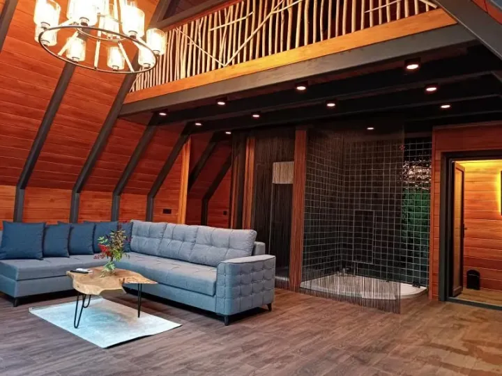 Jakuzili Bungalow , Dere ve Orman Manzaralı, Isıtmalı Özel Havuzlu