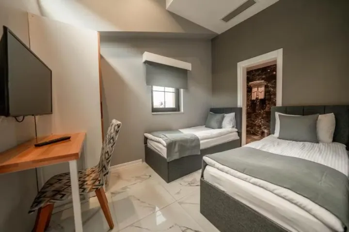 3+1 Family Suite, Havuz Manzaralı, Isıtmalı Özel Havuzlu